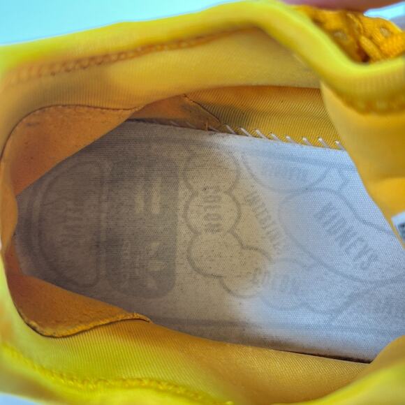 Adidas Pharrell Williams Tennis Hu Yellow Casual Shoes CP9767 Men\'s Size 9.5